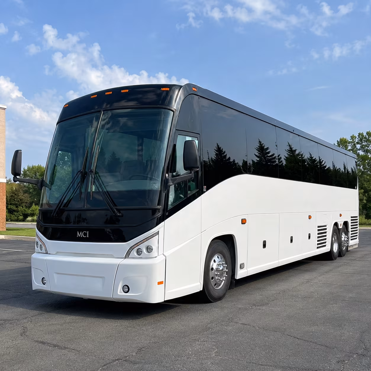 Omaha Airport Shuttle & Transportation party bus exterior