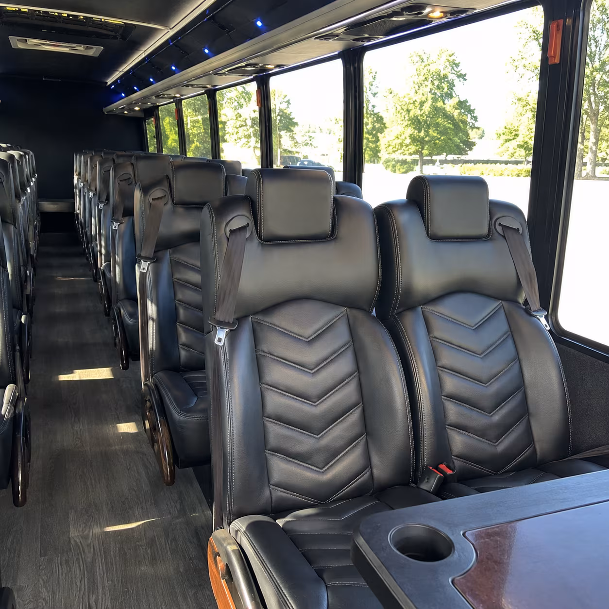 Omaha Airport Shuttles & Transportation