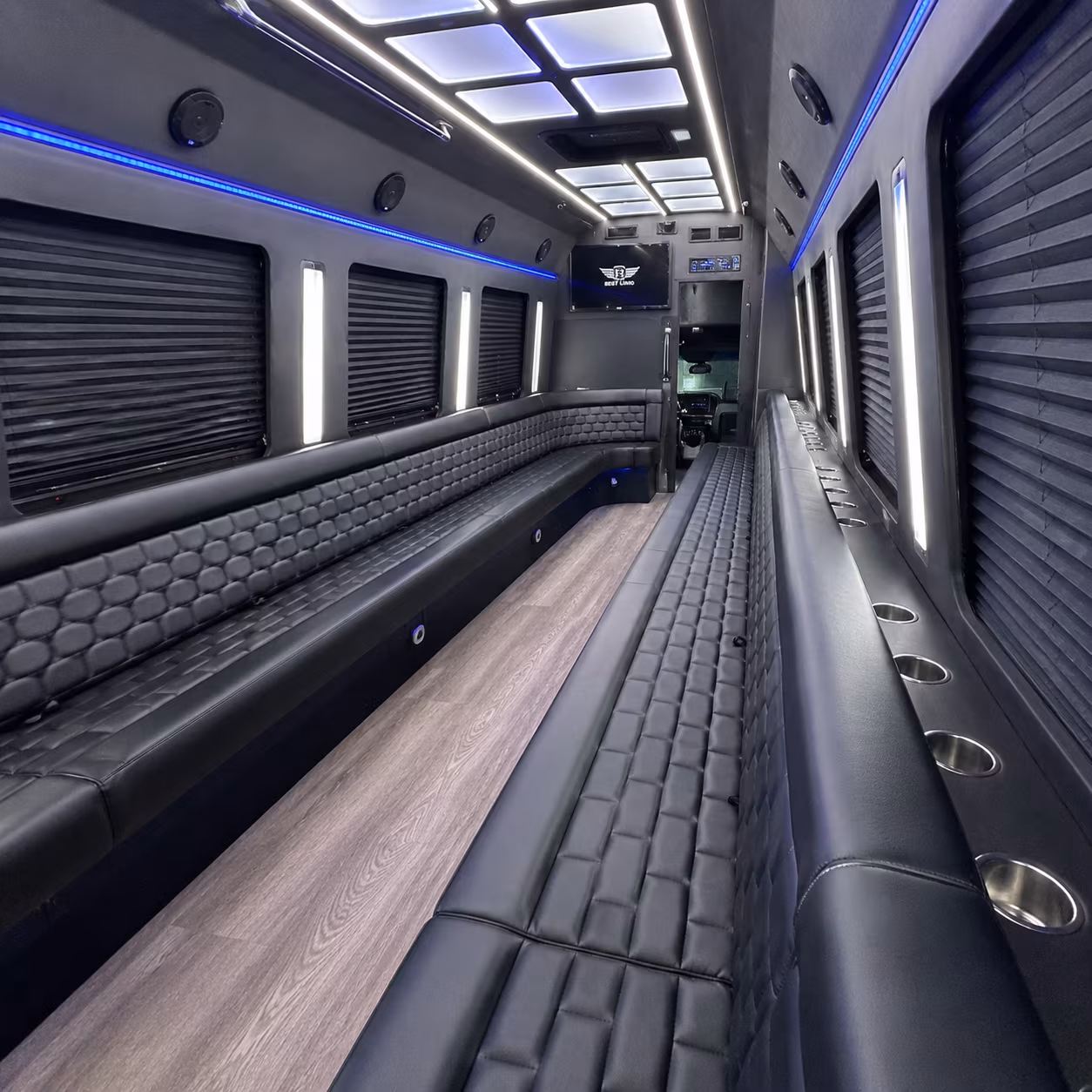 Omaha Birthday, Sweet 16, & Quinceañera Transportation party bus exterior