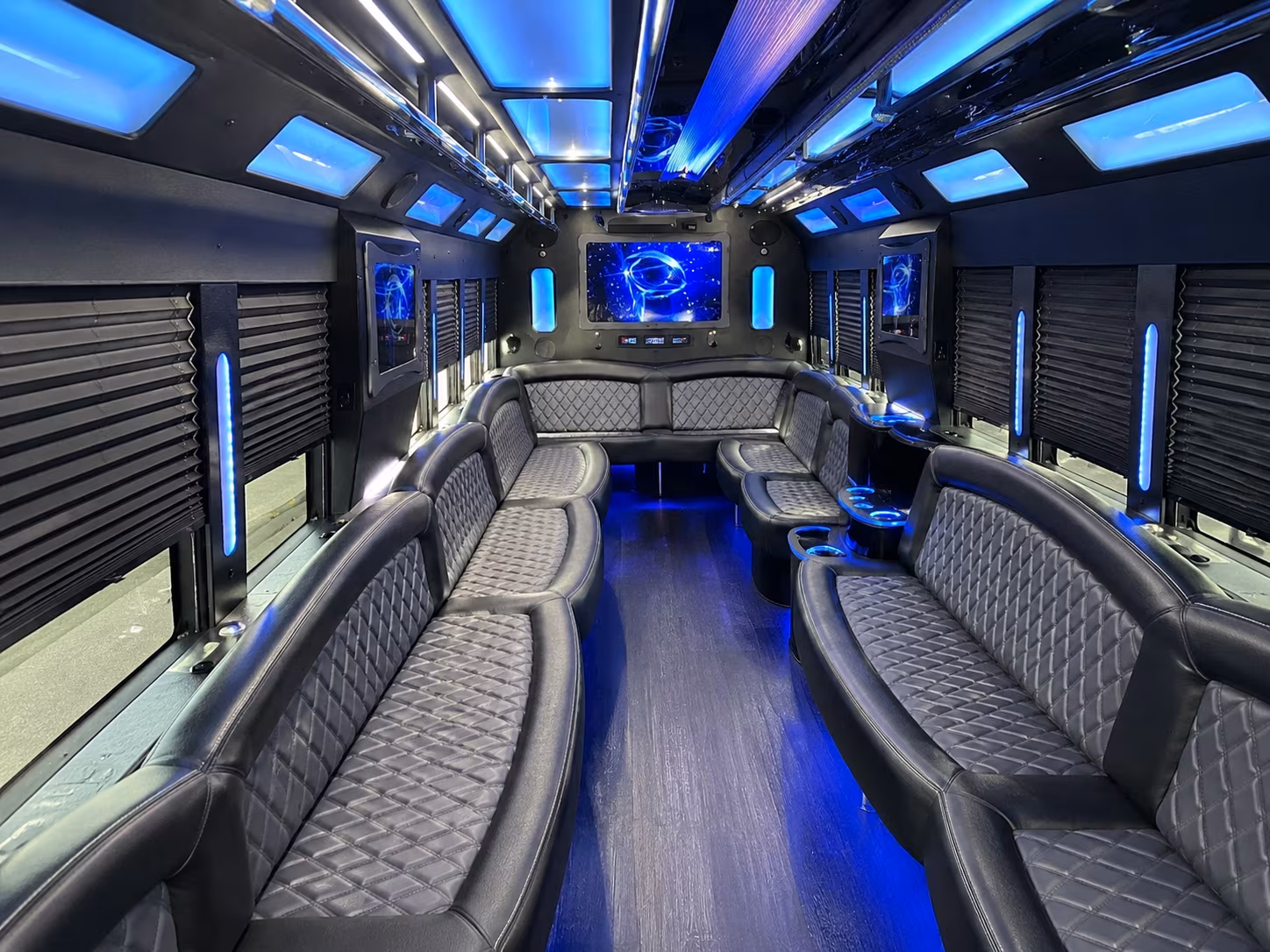 Omaha Winery Tour & Pub Crawl Transportation party bus exterior